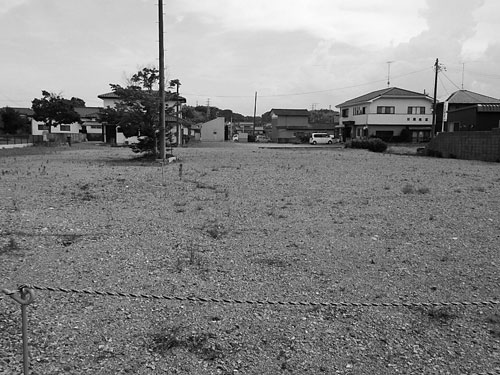 建物の解体が進む福島県南相馬市小高区。避難指示が解除されても町並みは大きく変貌している（2018年6月、筆者撮影）